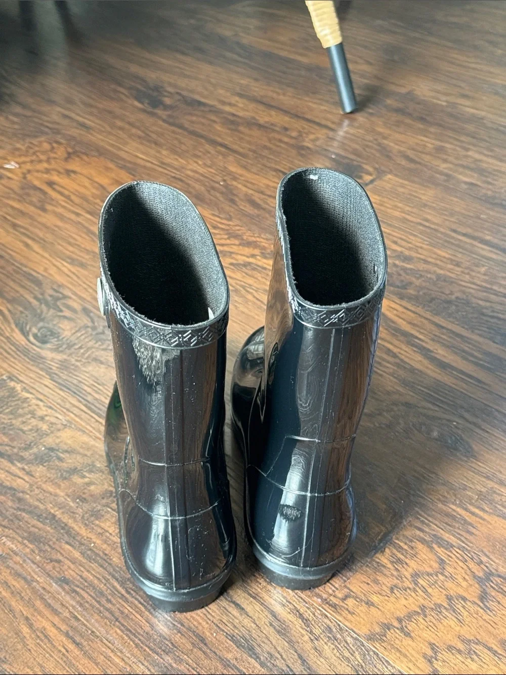 UGG Women's Black Glossy Rain Boots